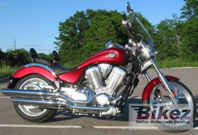 2004 Victory Vegas photo
